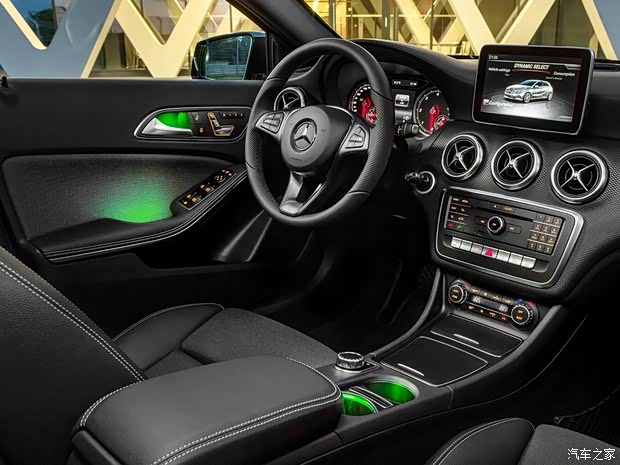 奔馳(進(jìn)口) 奔馳A級 2016款 A 220d 4MATIC