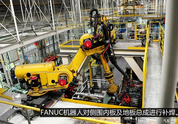 上汽商用车 上汽大通G10 2014款 2.0T 自动行政版