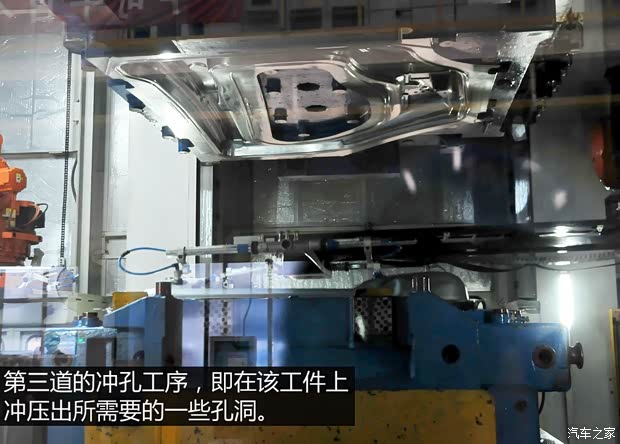 上汽商用车 上汽大通G10 2014款 2.0T 自动行政版