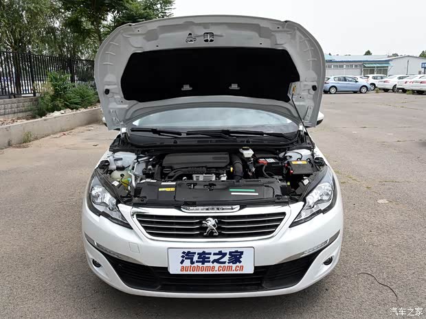 东风标致 标致308S 2015款 1.2T 自动尚驰版