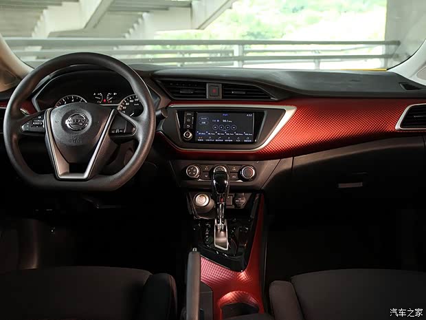 东风日产 LANNIA 蓝鸟 2015款 基本型 东风日产 LANNIA 蓝鸟 2015款 基本型