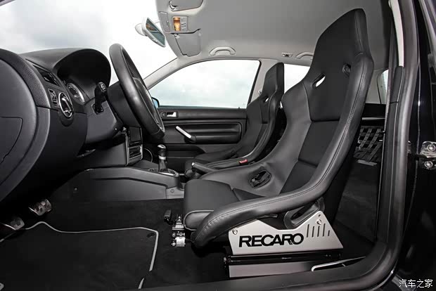 大眾(進(jìn)口) 高爾夫(進(jìn)口) 2006款 3.2 R32