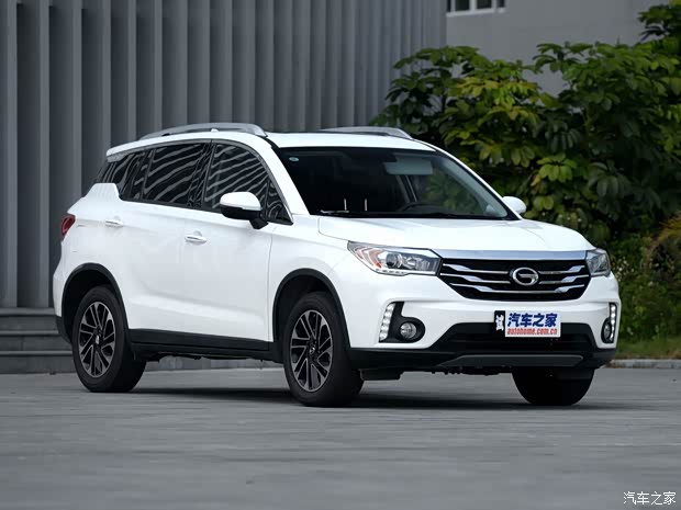 广汽乘用车 传祺GS4 2015款 200T 手动豪华版 广汽乘用车 传祺GS4 2015款 200T 手动豪华版