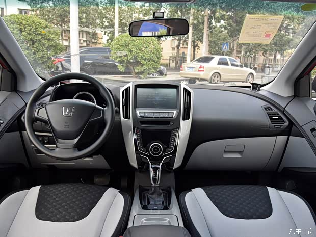 東風裕隆 優(yōu)6 SUV 2015款 1.8T 魅力型