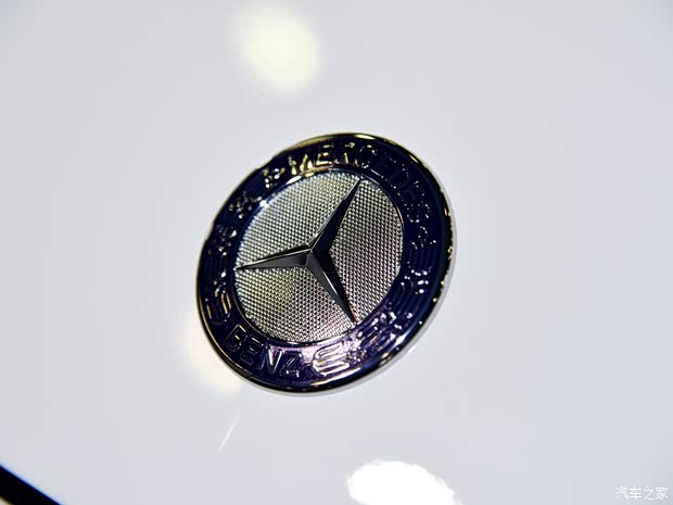 北京奔驰 奔驰C级 2015款 C 200 L 4MATIC 运动版