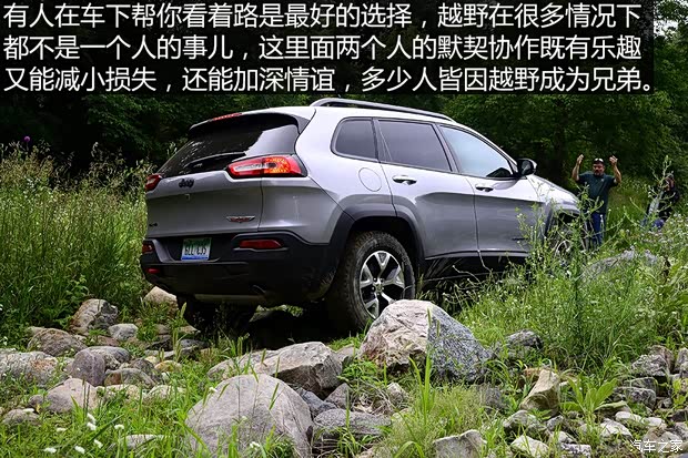 Jeep(进口) 自由光(进口) 2014款 3.2L 高性能版