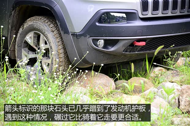 Jeep(进口) 自由光(进口) 2014款 3.2L 高性能版