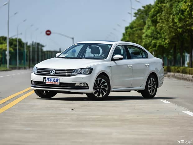 上汽大众 朗逸 2015款 1.2TSI DSG蓝驱技术版 上汽大众 朗逸 2015款 1.2TSI DSG蓝驱技术版
