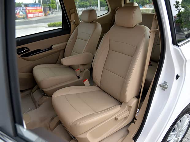 上汽通用五菱 五菱宏光 2015款 1.5L S1 豪華型