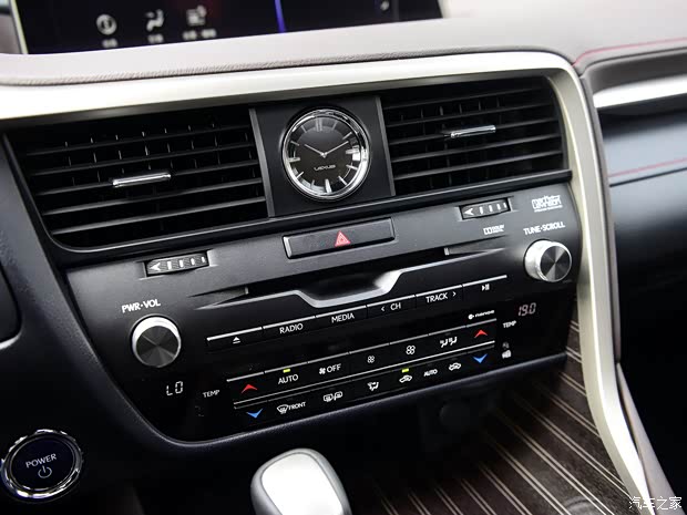 雷克薩斯 雷克薩斯RX 2016款 450h 四驅(qū)尊貴版