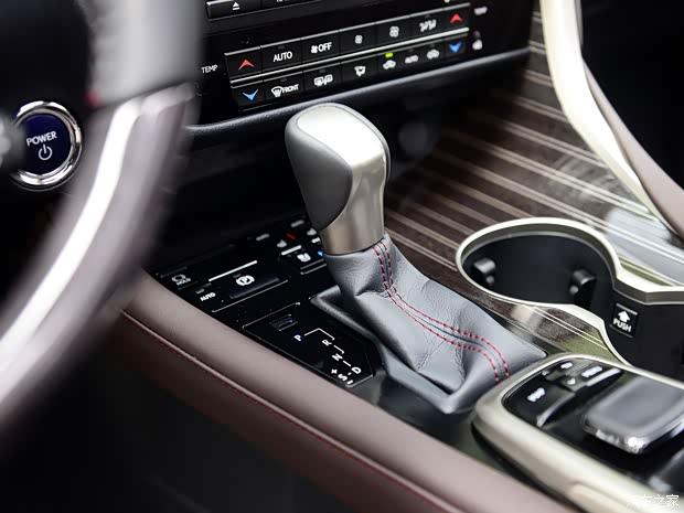 雷克萨斯 雷克萨斯RX 2016款 450h 雷克萨斯 雷克萨斯RX 2016款 450h