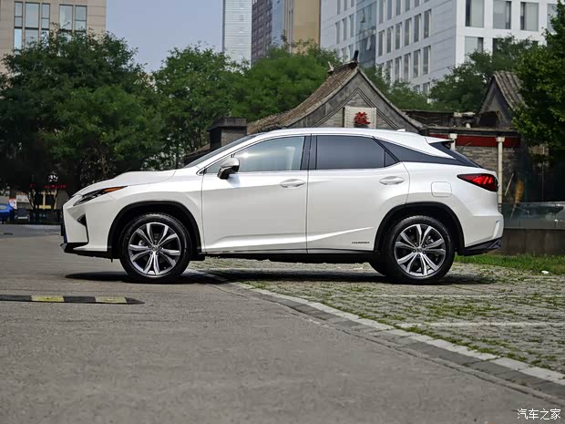 雷克薩斯 雷克薩斯RX 2016款 450h 四驅(qū)尊貴版
