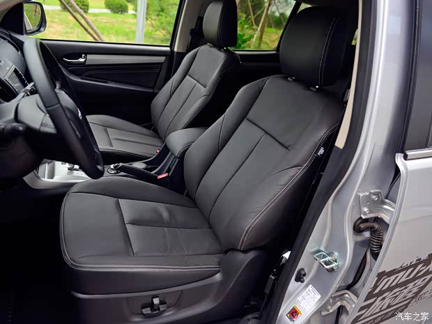 江西五十铃 五十铃mu-X 2015款 3.0T 四驱自动尊享型 7座