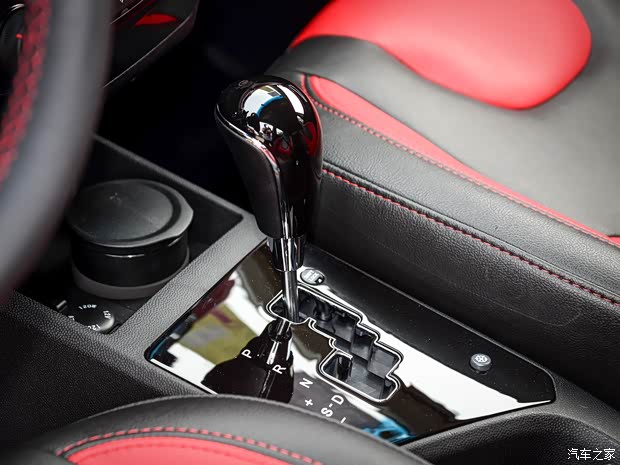 江淮汽车 瑞风S2 2015款 1.5L CVT豪华智能型 江淮汽车 瑞风S2 2015款 1.5L CVT豪华智能型