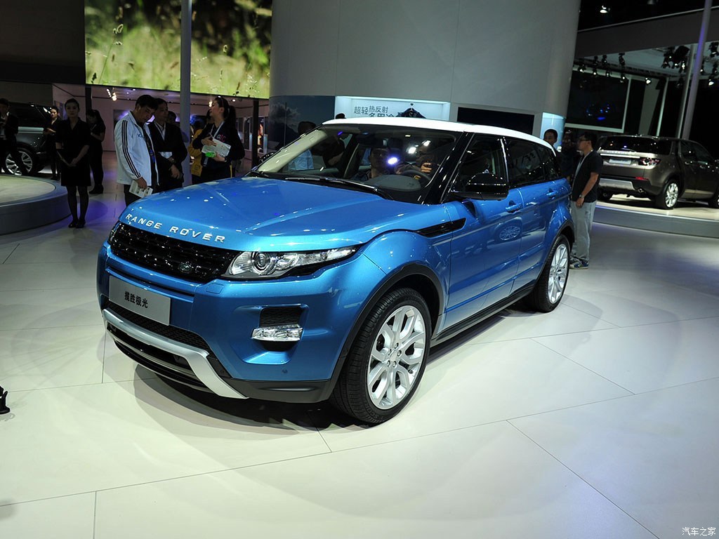 揽胜极光系列2015款 2.0T 五门致享版