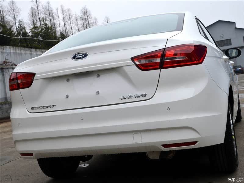 福睿斯 2015款 1.5l 手动舒适型