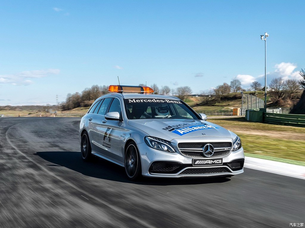 梅赛德斯-amg 奔驰c级amg 2015款 amg c 63 s estate f1 medical car