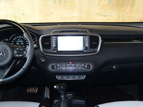 2015 L 2.2T 4WD 5 IV