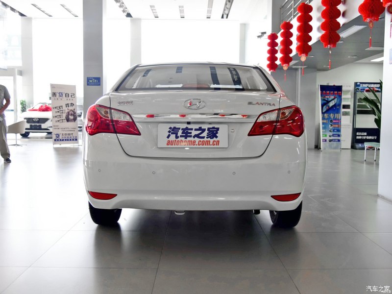 北京现代 悦动 2015款 1.6l 自动豪华型