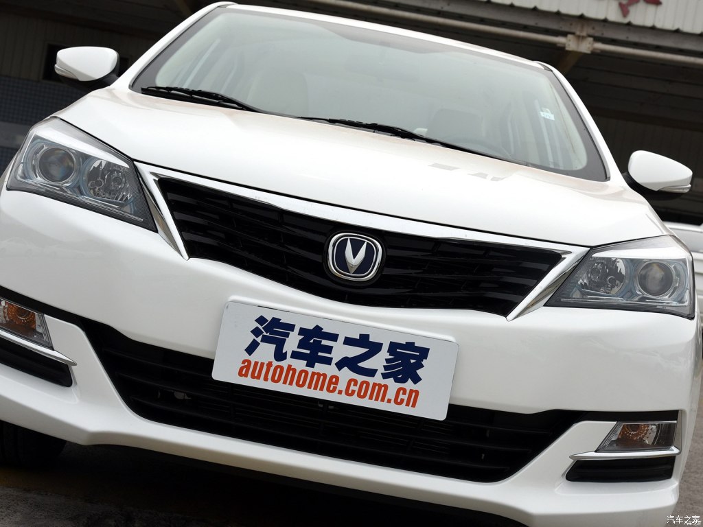 长安汽车 悦翔v7 2015款 1.6l 手动乐活型