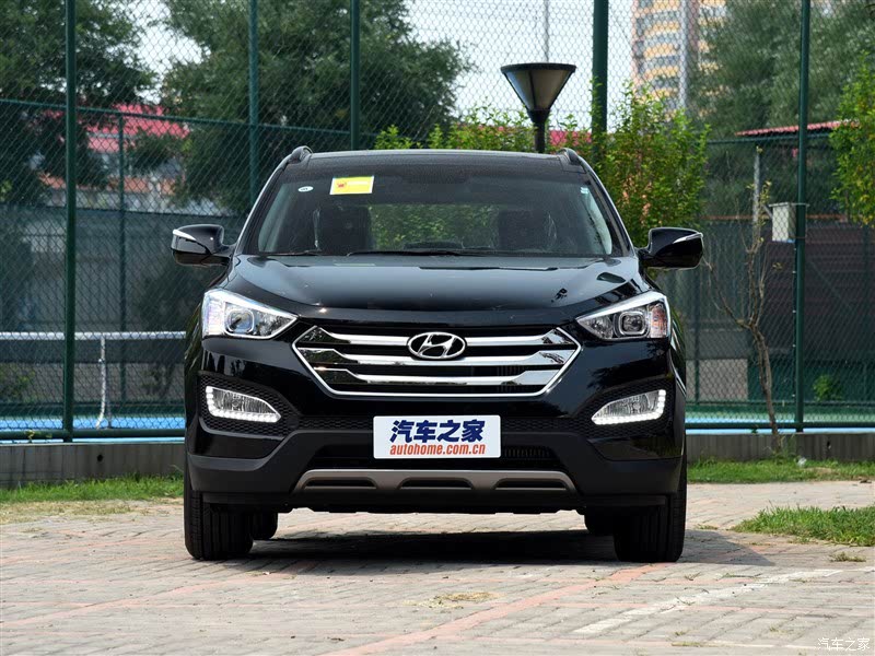 北京现代 全新胜达 2015款 2.0t 自动四驱智能型 5座
