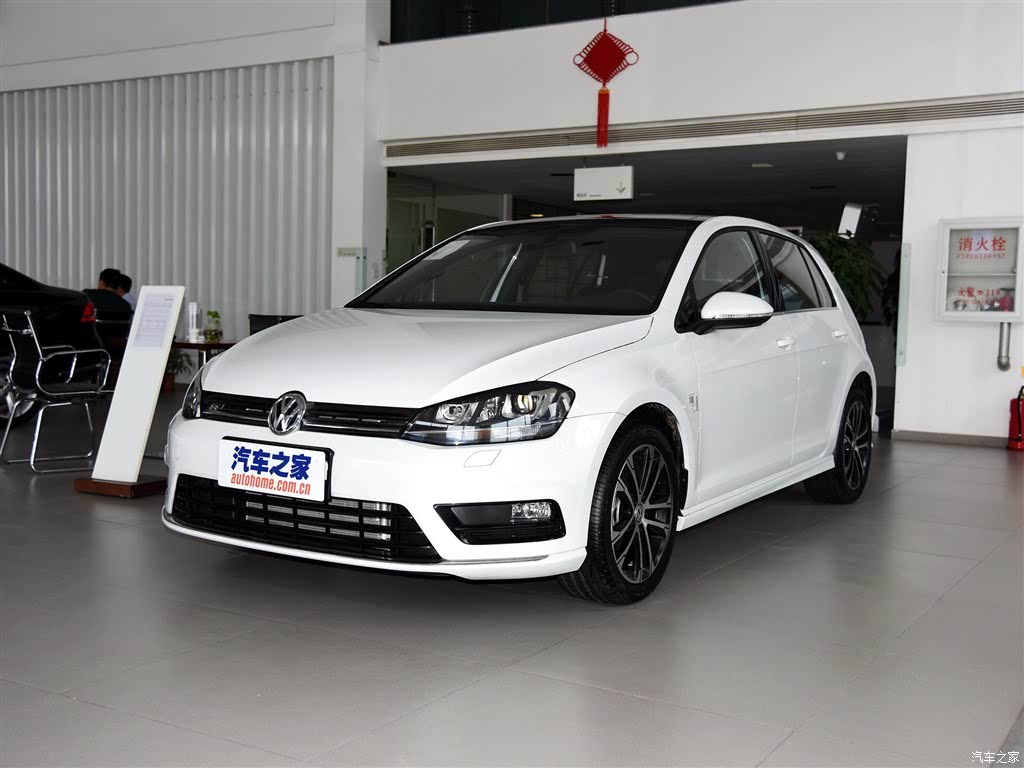 一汽-大众 高尔夫 2015款 1.4tsi 手动r-line