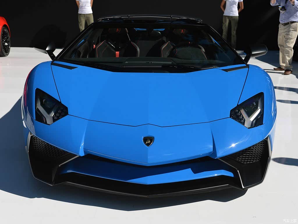 兰博基尼 aventador 2016款 lp 750-4 sv roadster