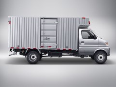 2018款 1.5l t20l厢货车舒适型单排3.65米货箱dam15r