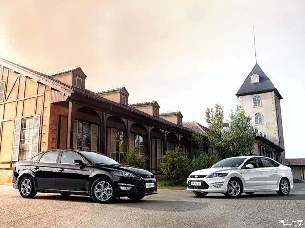 長(zhǎng)安福特 蒙迪歐-致勝 2012款 2.0L GTDi240旗艦運(yùn)動(dòng)版