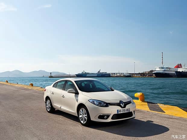 雷诺雷诺风朗2013款 2.0L 标准版 雷诺雷诺风朗2013款 2.0L 标准版