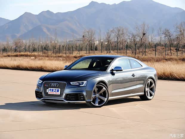 奥迪RS 奥迪RS 5 2012款 RS 5 Coupe 奥迪RS 奥迪RS 5 2012款 RS 5 Coupe