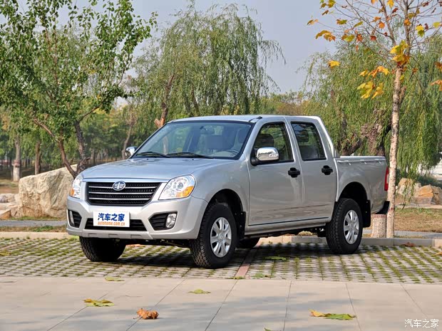 一汽一汽通用坤程2011款 2.4T精英型