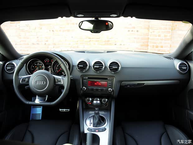 奧迪奧迪(進口)奧迪TT2013款 TT Coupe 45 TFSI