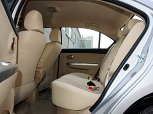 ����C30 2013�� 1.5L �ֶ�������