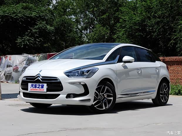 DS长安标致雪铁龙DS52013款 基本型 DS长安标致雪铁龙DS52013款 基本型