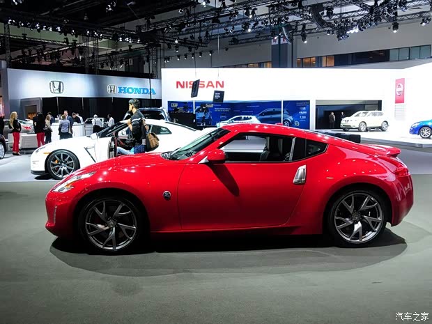 日产日产(进口)日产370Z2013款 基本型