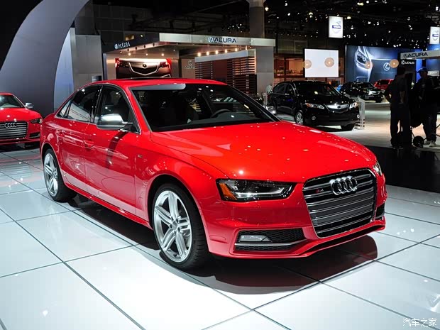 奧迪(進(jìn)口) 奧迪S4 2013款 S4 3.0TFSI