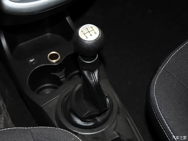 长安长安汽车奔奔MINI2012款 1.0L 手动亲情版 长安长安汽车奔奔MINI2012款 1.0L 手动亲情版