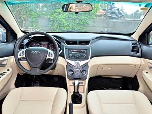 风云2 2013款 掀背 1.5L 手动锐意版