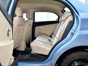 风云2 2013款 掀背 1.5L 手动锐意版