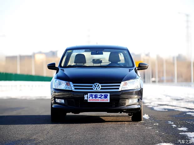 大眾上海大眾新桑塔納2013款 1.6L 自動(dòng)豪華版