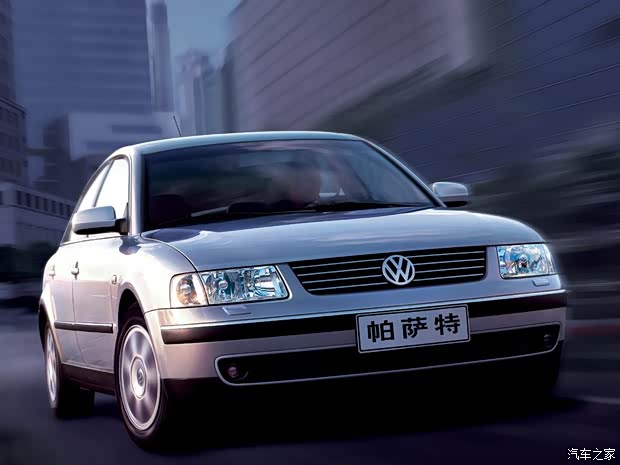 上汽大众 帕萨特 2003款 2.0L 手动基本型 上汽大众 帕萨特 2003款 2.0L 手动基本型
