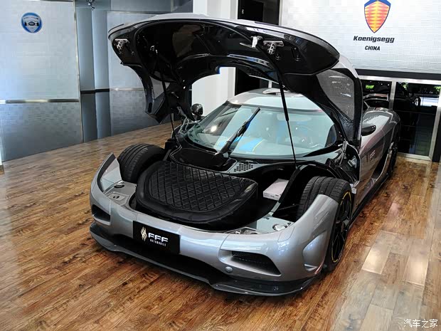 科尼賽克科尼賽克Agera2011款 5.0T R