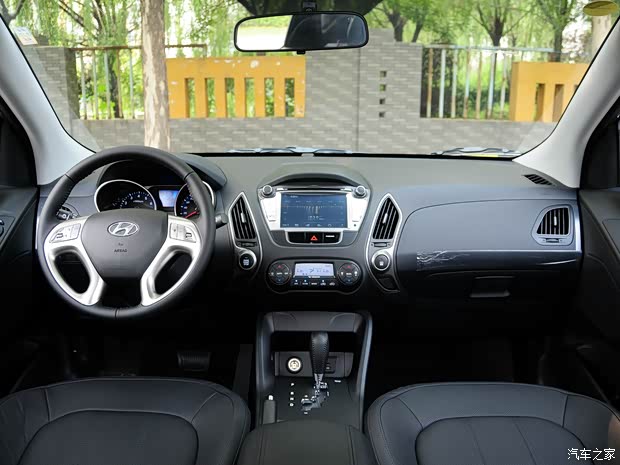 现代北京现代北京现代ix352012款 2.0L 自动两驱精英版GLS