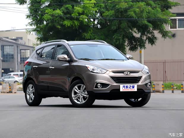 现代北京现代北京现代ix352012款 2.0L 自动两驱精英版GLS