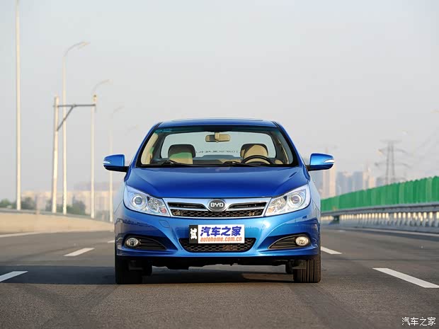 比亚迪比亚迪速锐2012款 1.5TID 自动豪华型 比亚迪比亚迪速锐2012款 1.5TID 自动豪华型