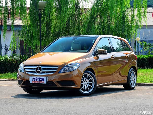 奔馳(進(jìn)口) 奔馳B級(jí) 2012款 B 180