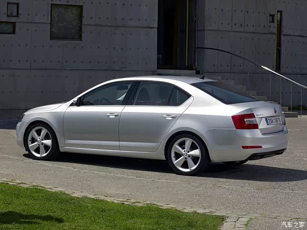 斯柯達(dá)(進(jìn)口) 明銳(進(jìn)口) 2013款 基本型