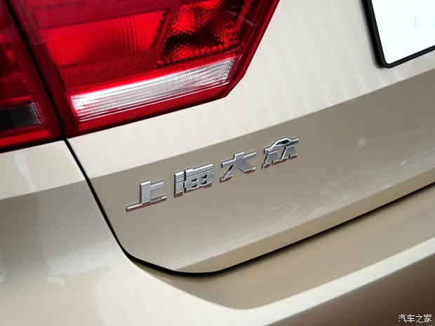 大众上海大众桑塔纳2013款 1.6L 自动舒适版 大众上海大众桑塔纳2013款 1.6L 自动舒适版