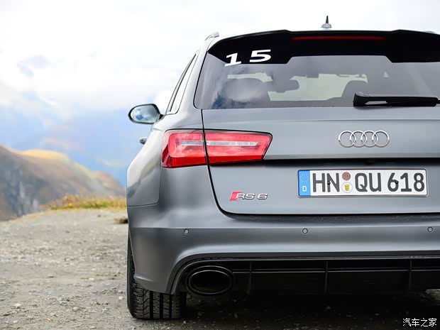 奥迪奥迪RS奥迪RS Q32014款 基本型